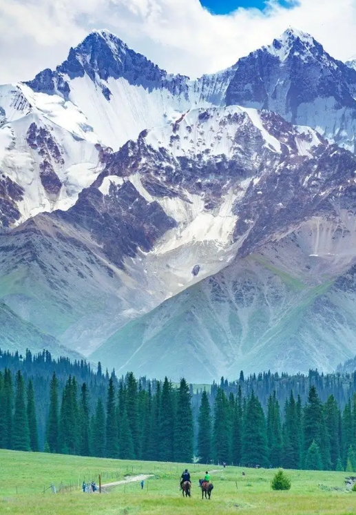 第一次去新疆旅游需要注意什么事项？