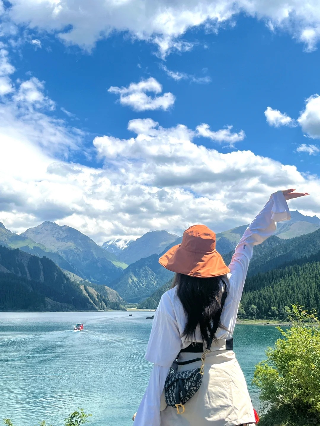 新疆旅行社排行TOP10深度解析：新疆当地旅行社对比+避坑指南