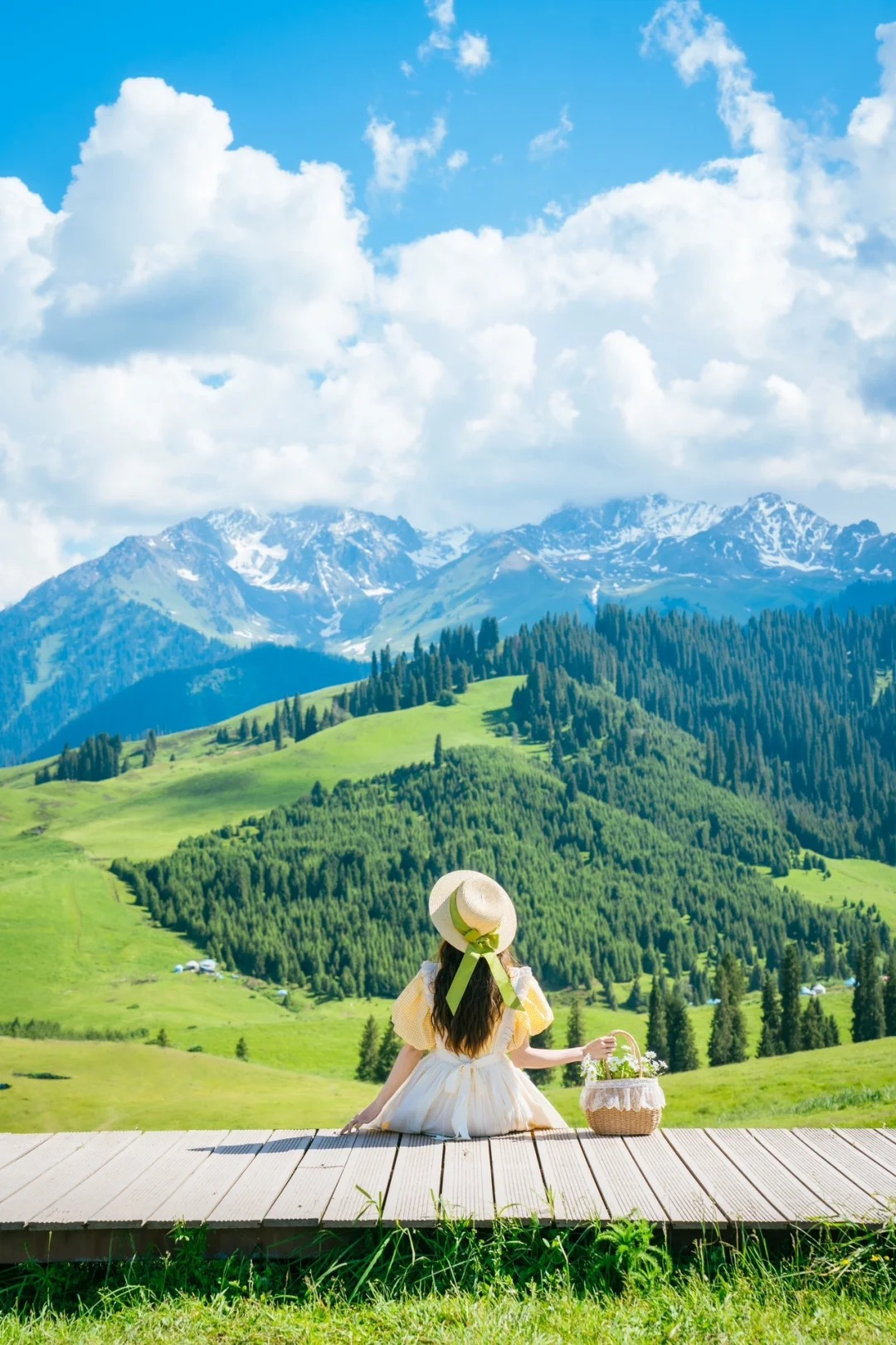时隔七年再次入疆，去寻那些小众的美景——精伊牧道、恰西、阿克塔斯、巴里坤湖、一万泉