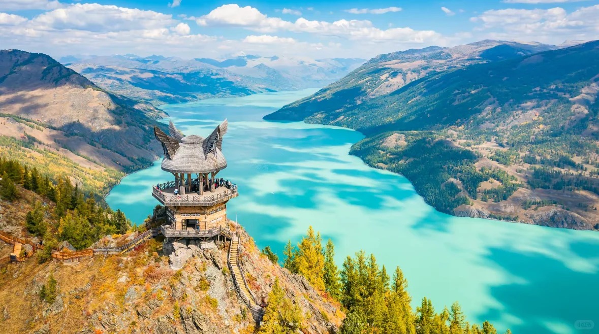 伊犁秋天怎么玩？2024年最新赏秋攻略及行程规划​