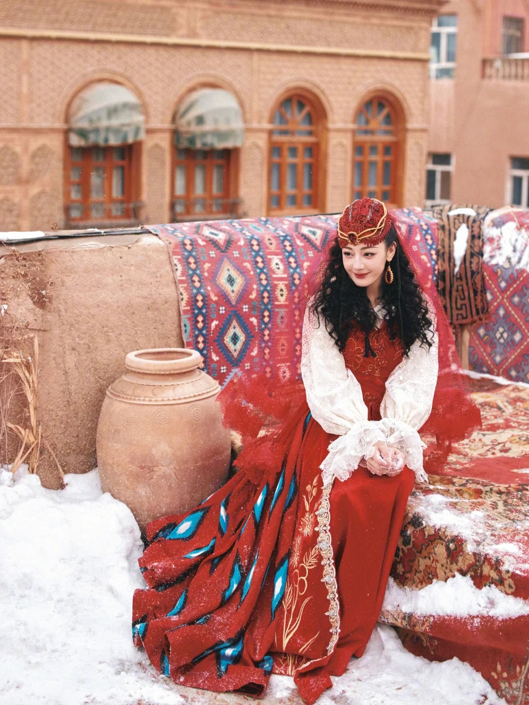 台湾同胞能去新疆旅游吗？去新疆旅游攻略_边防证+民俗+出行必备